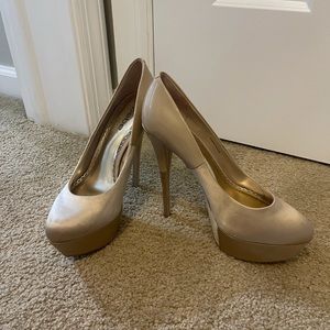 Bebe cream colored heels